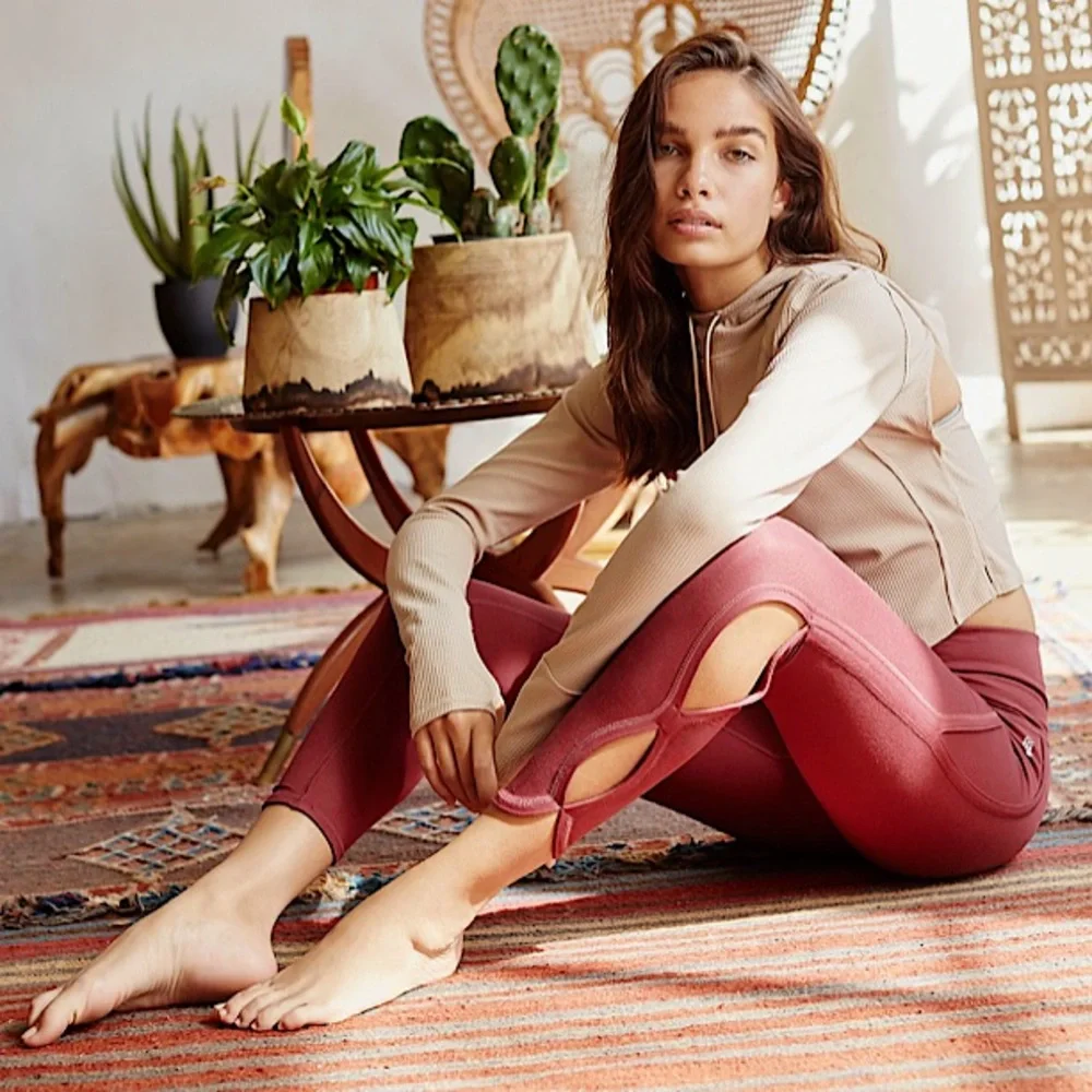 Free People High-Rise 3/4 Infinity Leggings NEW